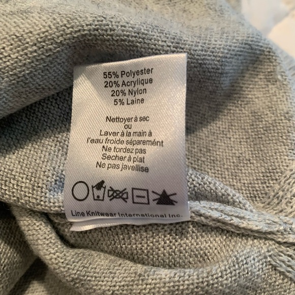 John + Jenn Ruffle Sweater Gray Size Large - Picture 6 of 7